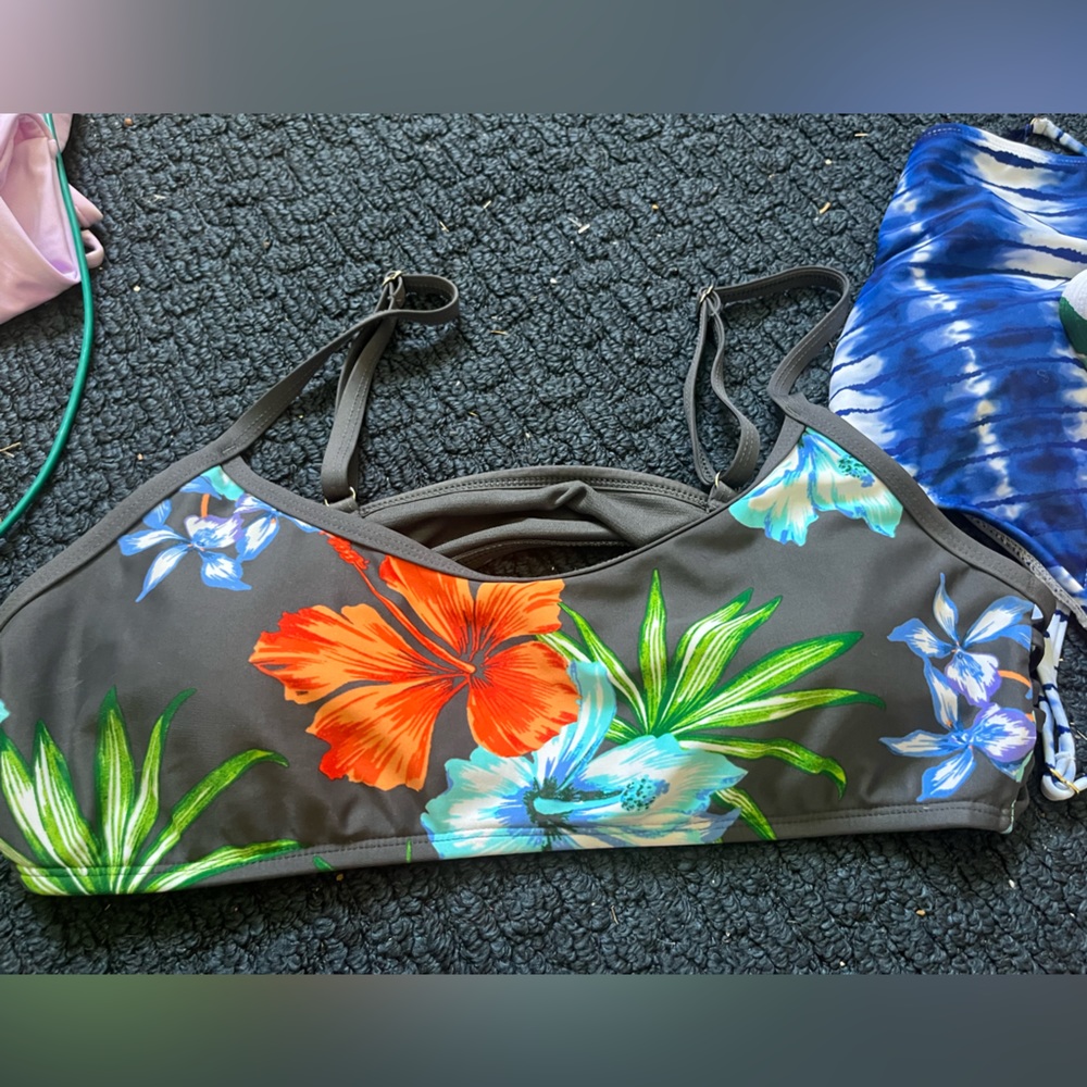 Target/pacsun bikini top bundle